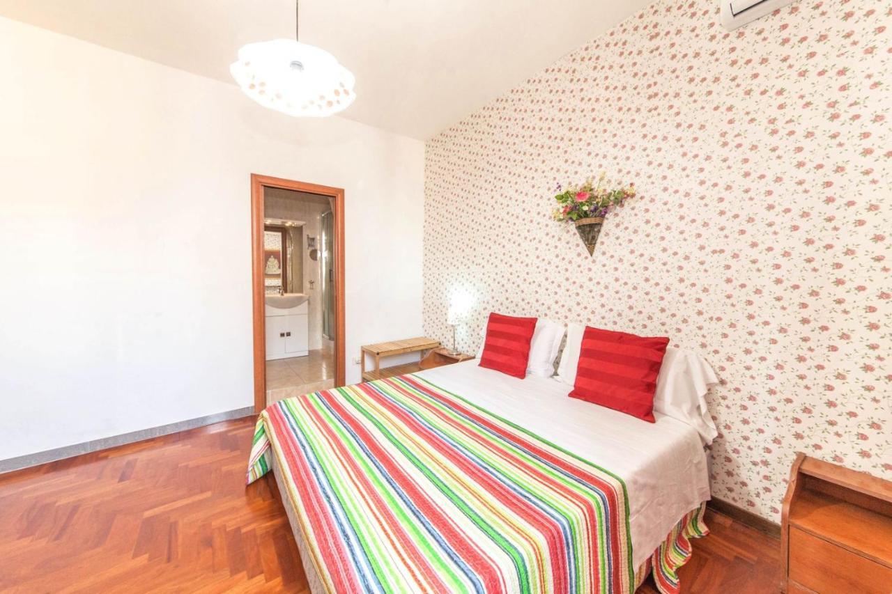 Acomodação com café da manhã  B&B Smart